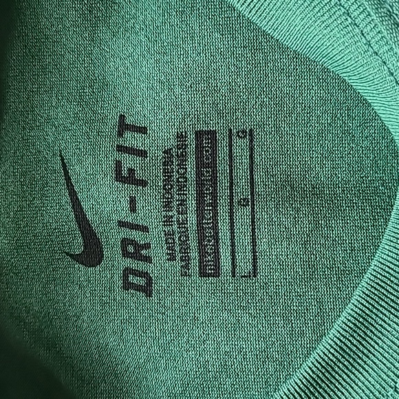 NWT! Nike Dri fit NDSU Bison jersey Tshirt # 11 - Picture 7 of 7